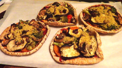 Easy Vegetable Pizzas