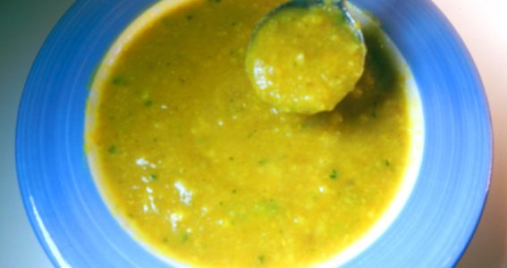 Curried Cauliflower and Lentil Soup